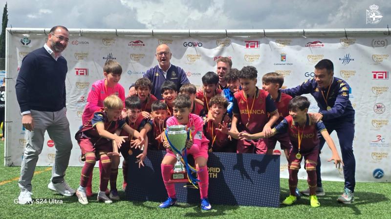 Resultados en ANOSACANTEIRA, con título este domingo 3 de mayo para el Fabril FC Alevín en la Madrid North Cup