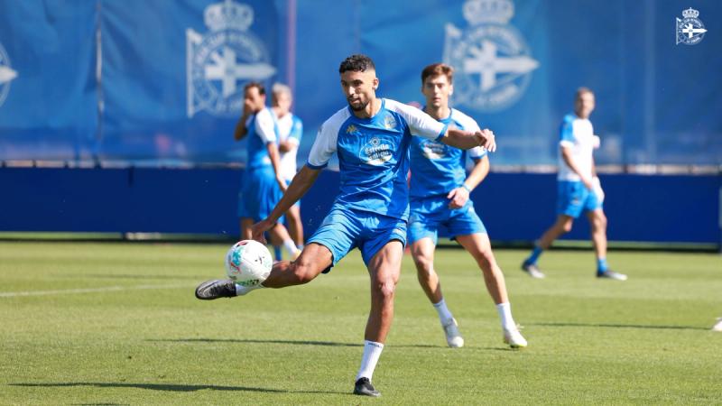 Posta de longo do Dépor ante o Le Havre AC no Trofeo Teresa Herrera, "no partido máis importante da pretemporada"