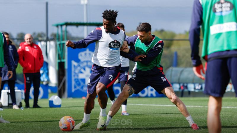 Os Nosos, "nunha boa dinámica", arrincaron esta mañá a semana de adestramentos previa ao CD Tenerife